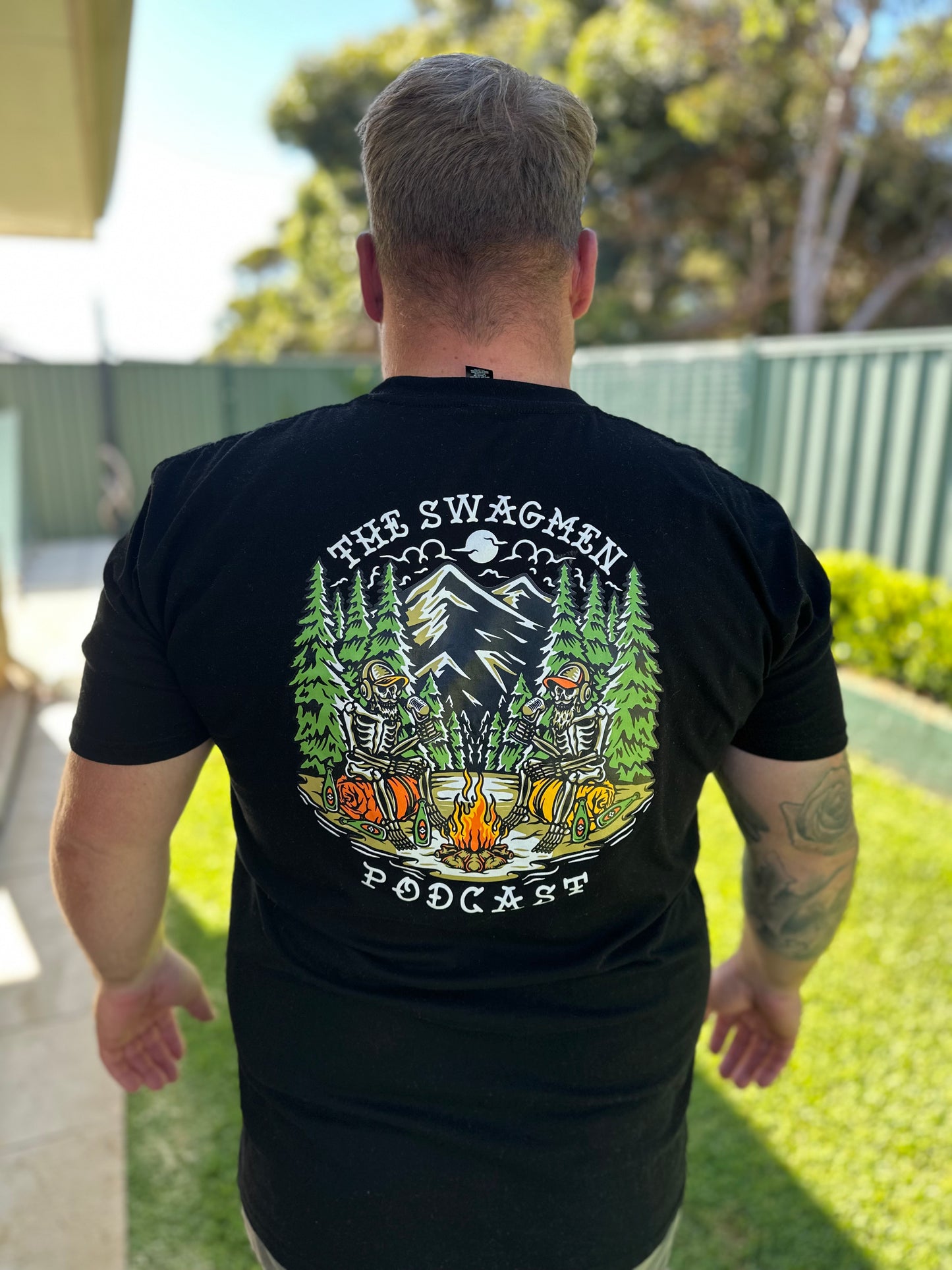 SWAGMEN UNISEX TEE - Black